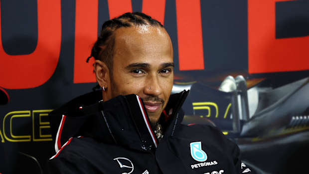 Lewis Hamilton Mercedes (7)
